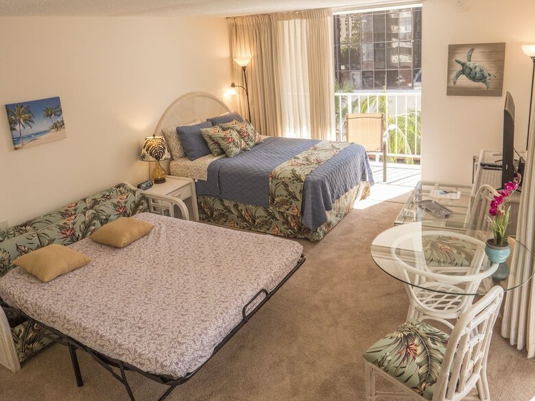 Apartamentos Tropical Studios At Marine Surf Waikiki