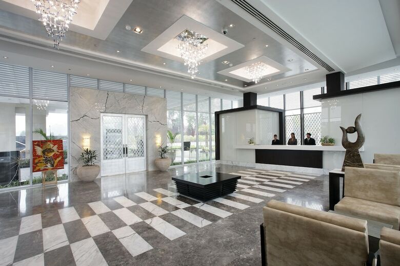 Oodles Hotel