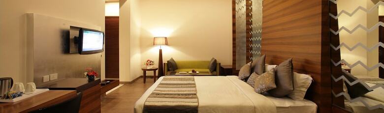 Oodles Hotel