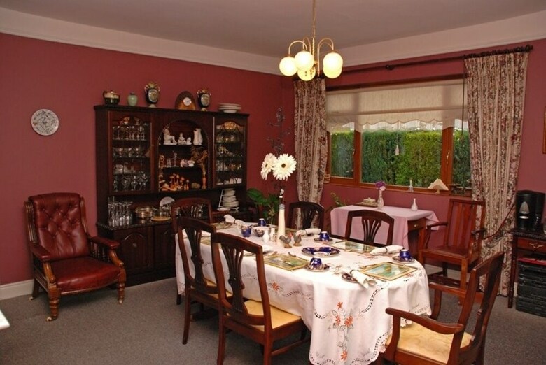 Cradog Farmhouse Bed & Breakfast