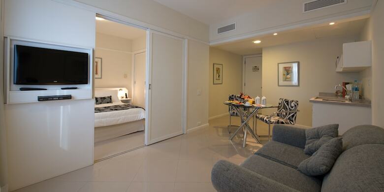 Hotel Ninety