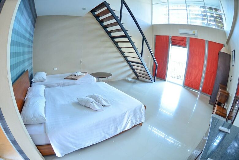 Hotel Tamnak Villa