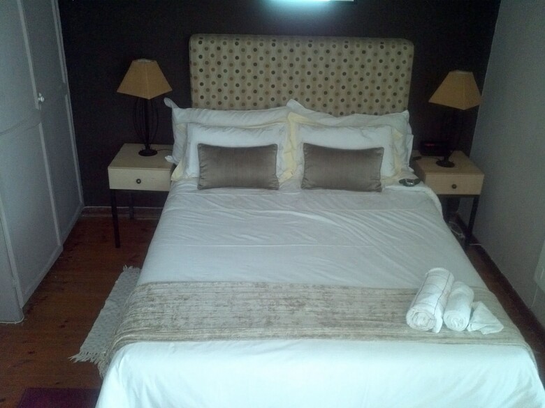 Hotel 5th Avenue Guest House
