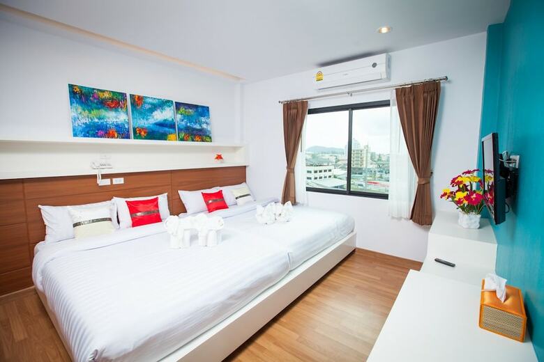 Hotel Modern Place Patong Beach