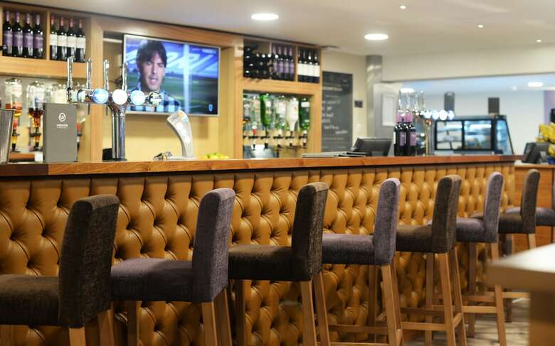 Waterside Hotel & Leisure Club