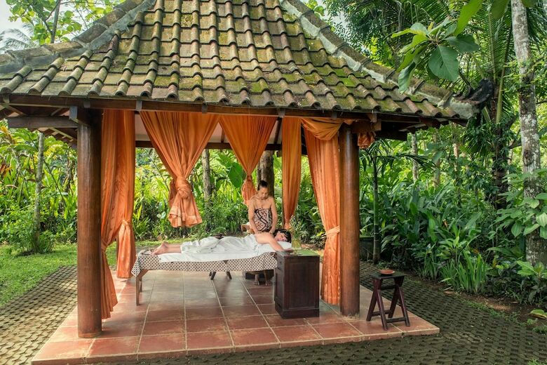 Rumah Boedi Private Residence Villa