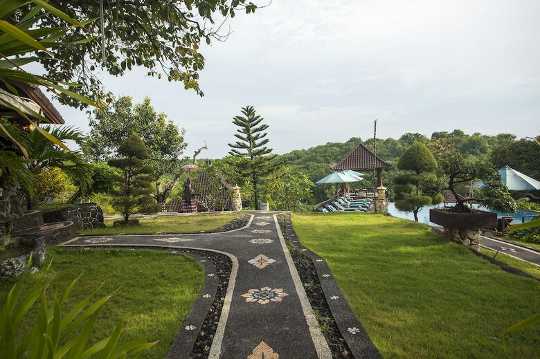 Hotel Poh Manis Lembongan