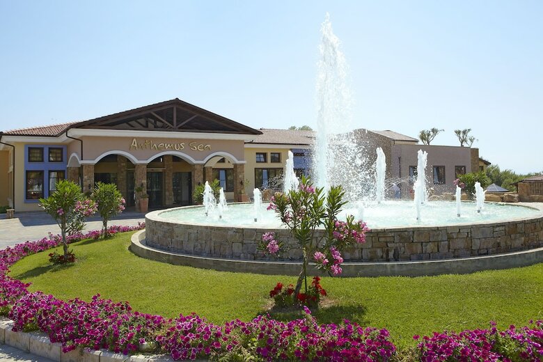Anthemus Sea Beach Hotel & Spa