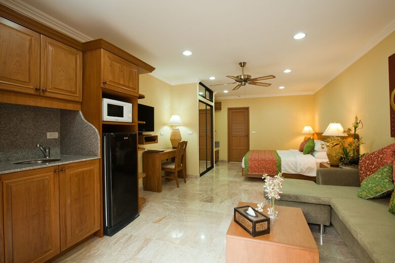 Hotel Baan Souy Resort
