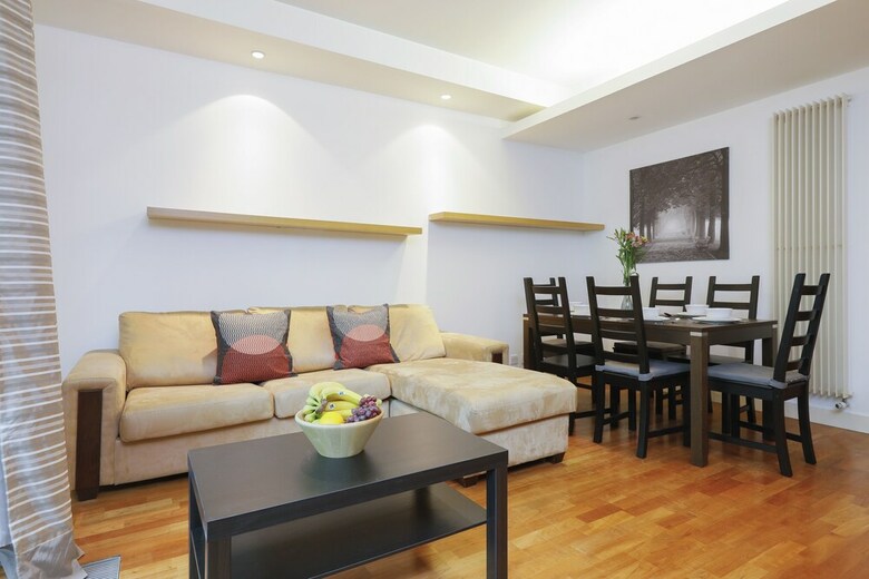 Olive N�k� Apartments
