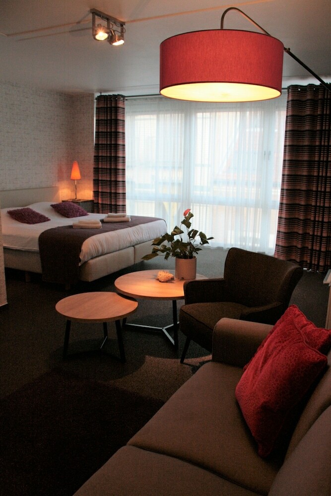 Hotel-jos�