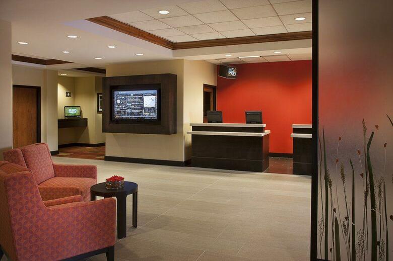 Hotel Courtyard By Marriott Toronto Airport