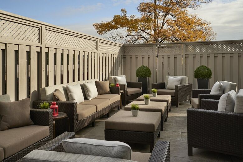 Hotel Courtyard By Marriott Toronto Airport