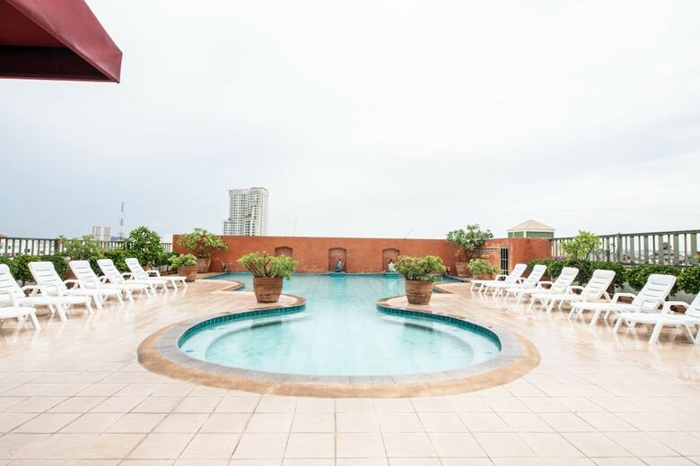 Hotel Oyo 144 Piyada Residence Pattaya