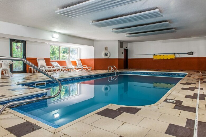 Hotel Comfort Inn East