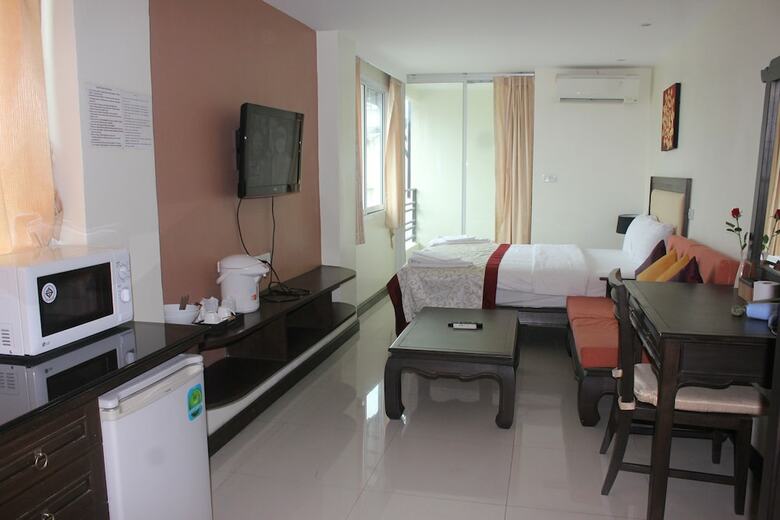 Hotel Sooksabai Jomtien Beach
