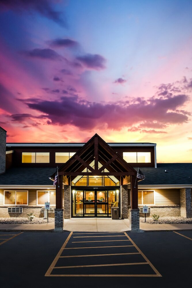 Hotel Americinn By Wyndham Menomonie