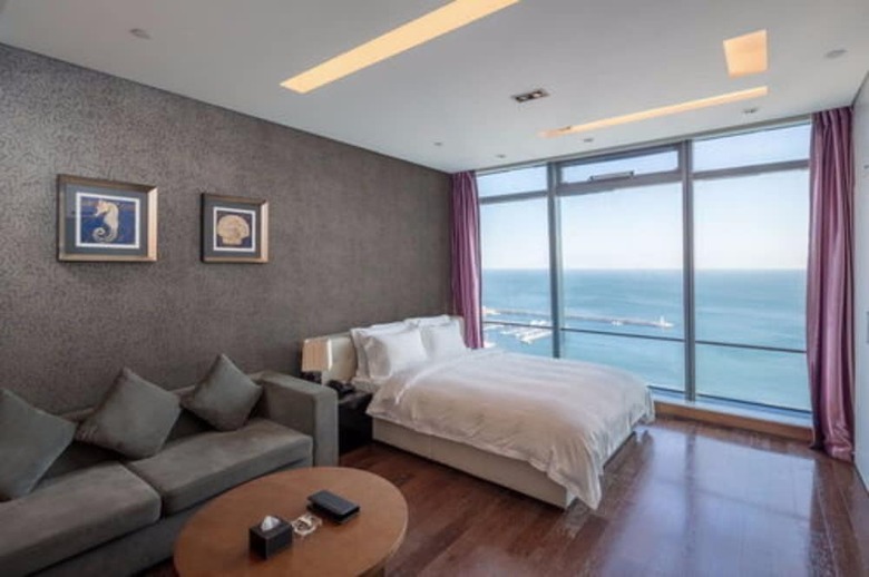 Hotel Grand Madison Qingdao Harbour-view Central