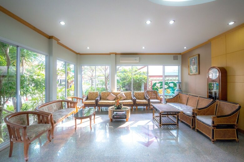 Martina Hotel