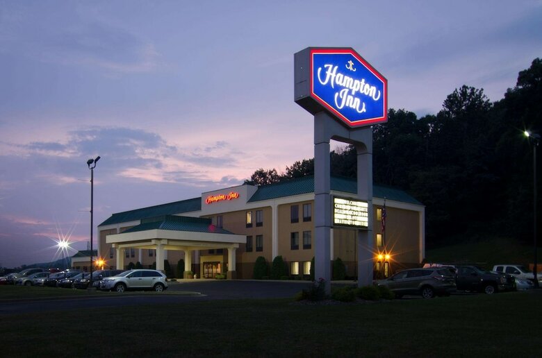 Hotel Hampton Inn Newcomerstown