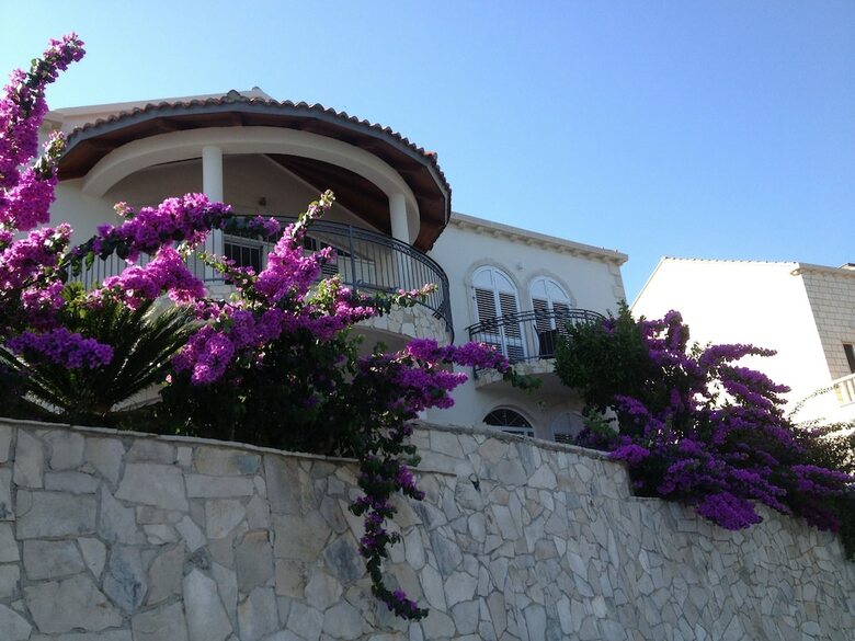 Hotel Villa Almadria Luxury Bed & Breakfast Adults Only