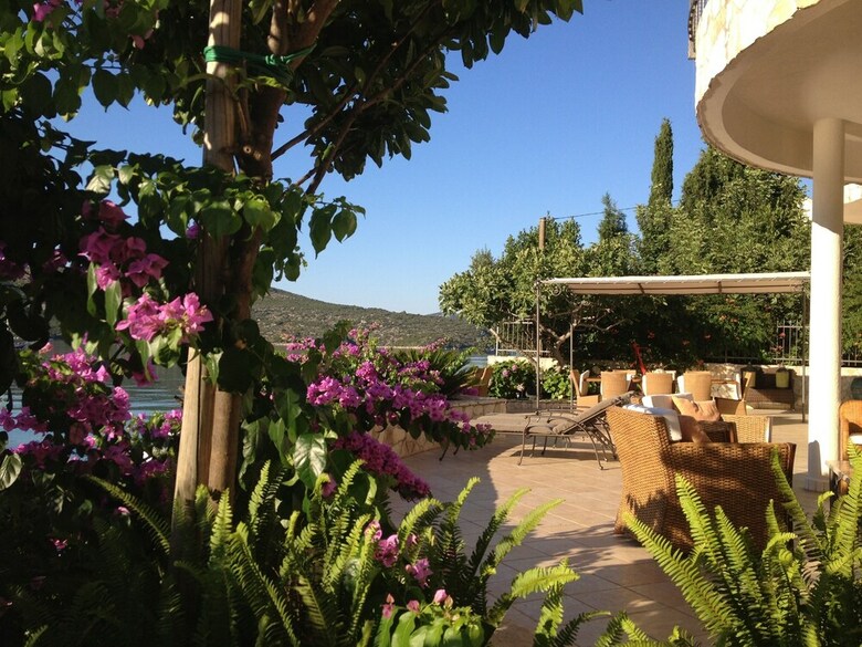 Hotel Villa Almadria Luxury Bed & Breakfast Adults Only