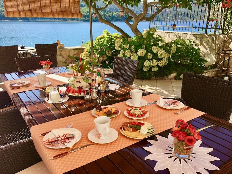Hotel Villa Almadria Luxury Bed & Breakfast Adults Only