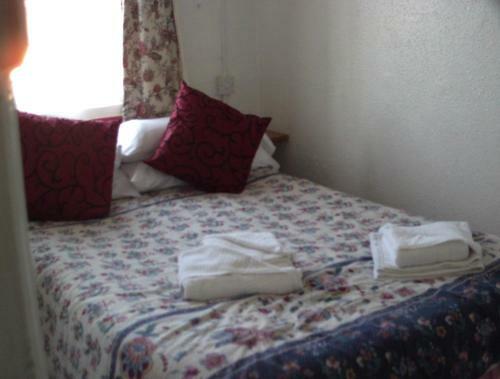Jollies Hotel