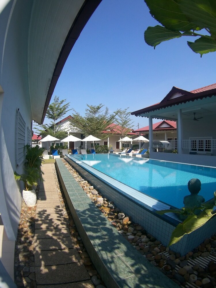 Hotel Langkawi Chantique Resort