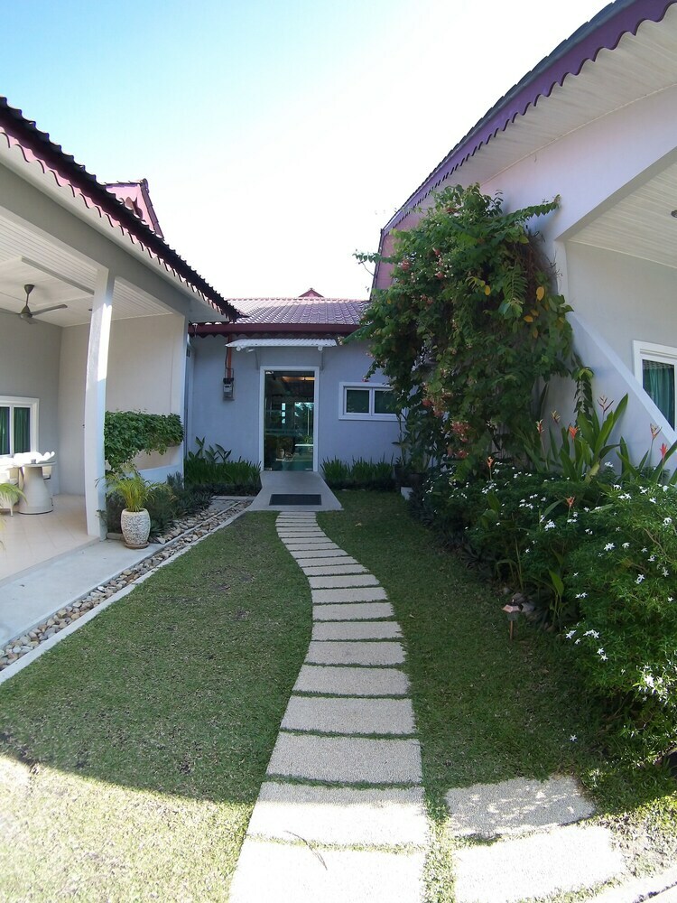 Hotel Langkawi Chantique Resort