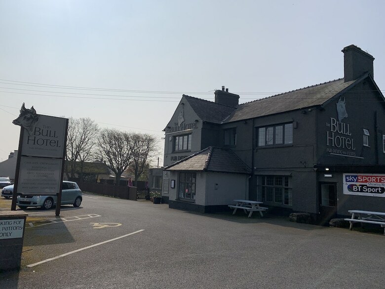 Posada Bull Hotel
