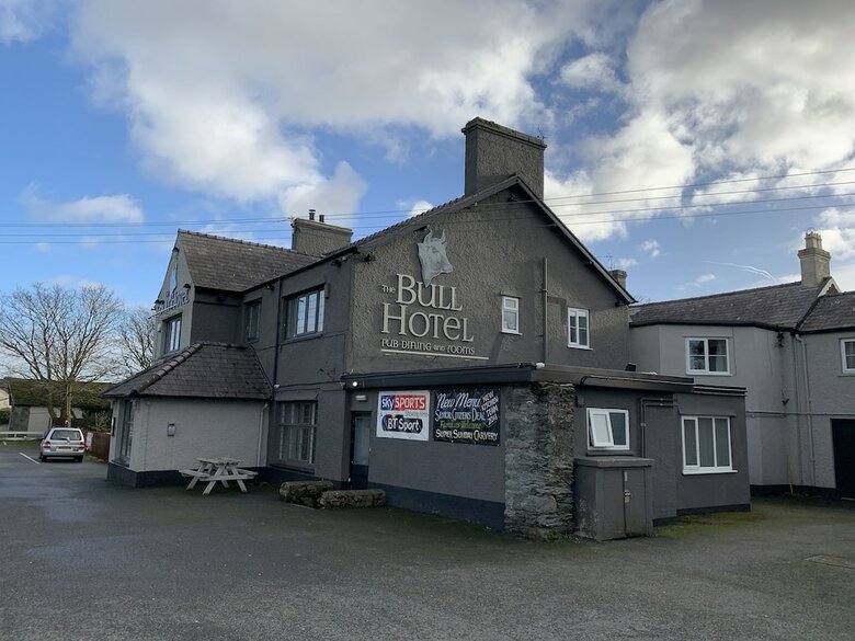 Posada Bull Hotel