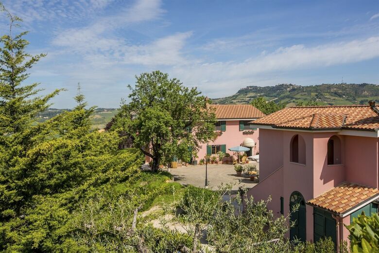 I Calanchi Country Hotel & Resort