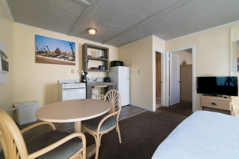 Motel Palm Grove