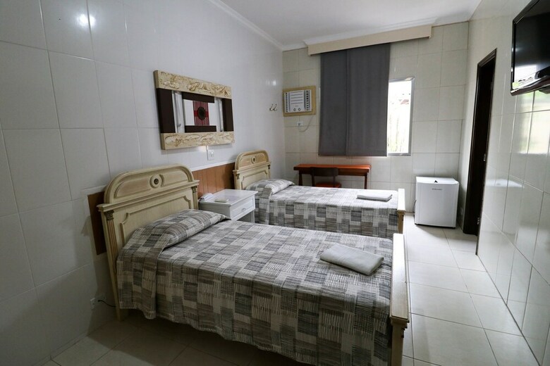 Charme Hotel Guaruj�