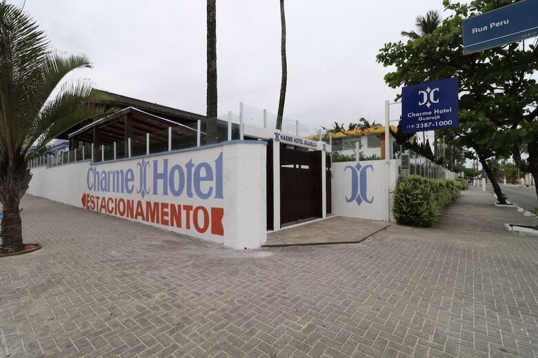 Charme Hotel Guaruj�
