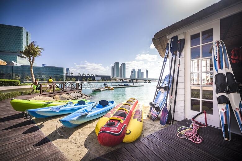 Hotel Beach Rotana