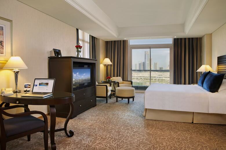 Hotel Beach Rotana