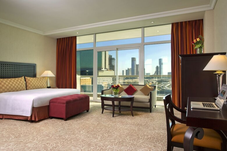 Hotel Beach Rotana