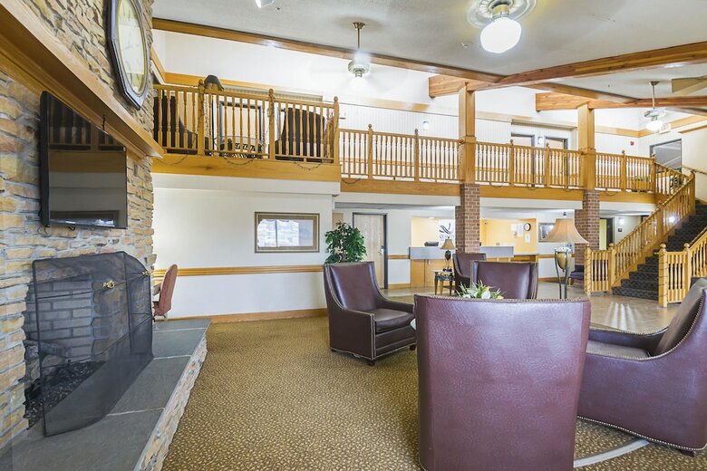 Hotel Quality Inn And Suites