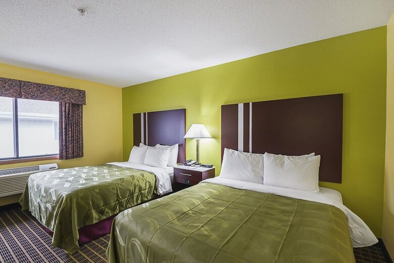 Hotel Quality Inn And Suites