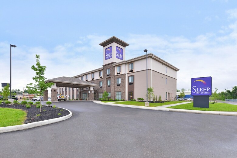 Hotel Sleep Inn & Suites