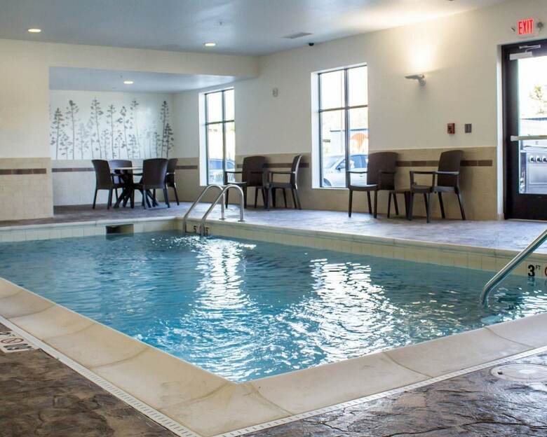 Hotel Sleep Inn & Suites