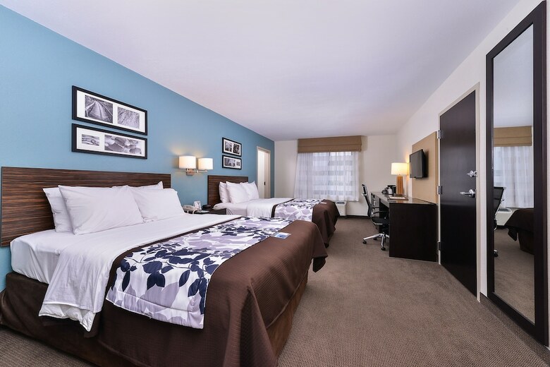 Hotel Sleep Inn & Suites