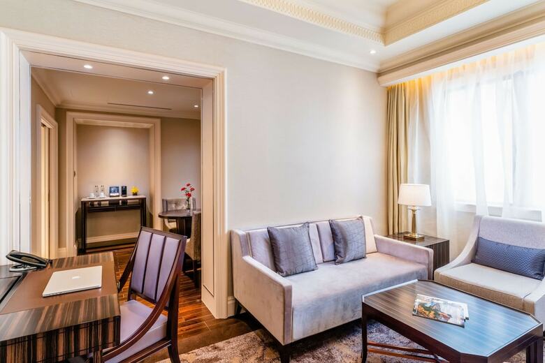 Hotel Caravelle Saigon