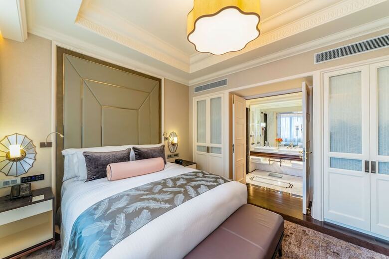Hotel Caravelle Saigon