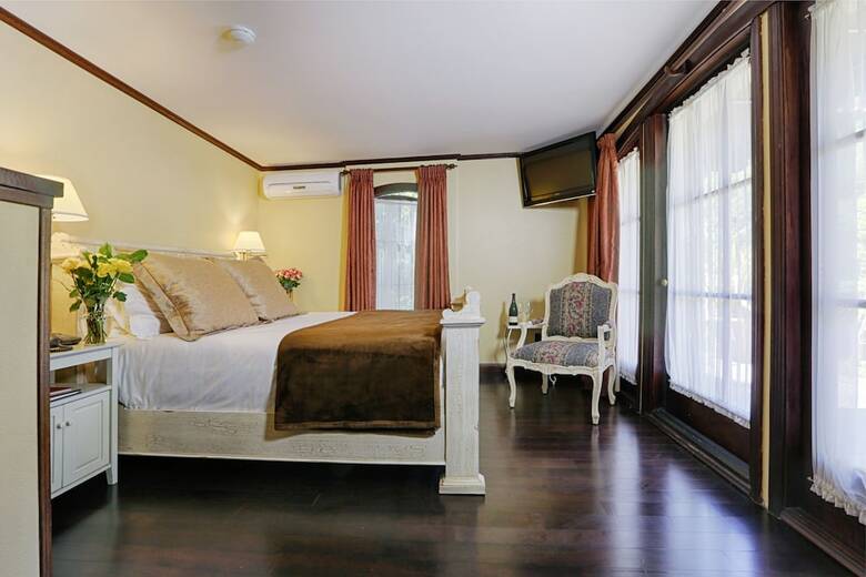 Hotel Applewood Inn And Spa