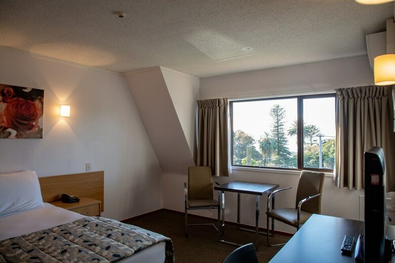 Auckland Rose Park Hotel