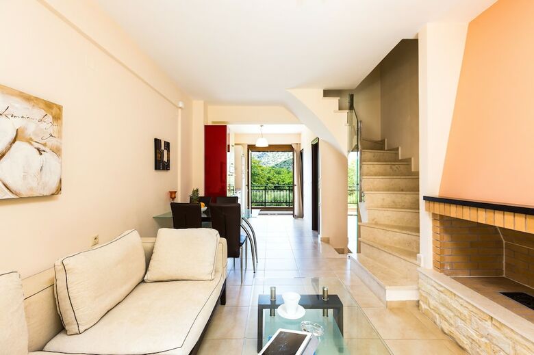 Aparthotel Pantheon Villas & Suites