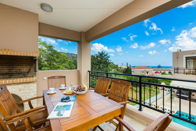 Aparthotel Pantheon Villas & Suites